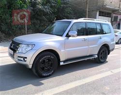 میتسوبیشی پاجیرۆ